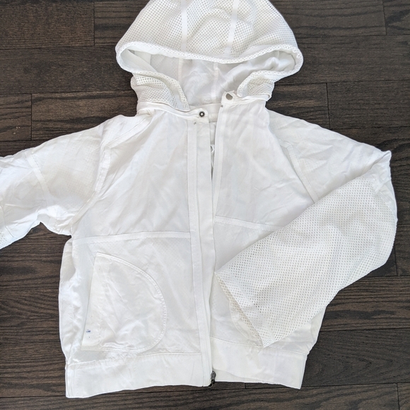 Reversible White Mesh Lululemon Zip Up - Picture 13 of 14